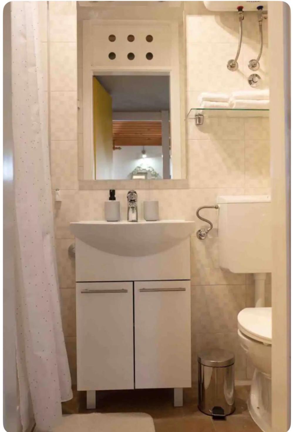 Romantic Stone- Studio Apartman Омиш Экстерьер фото